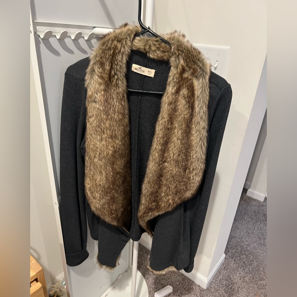 Brand new Hollister Black Faux Fur Flowy Open Cardigan Size S